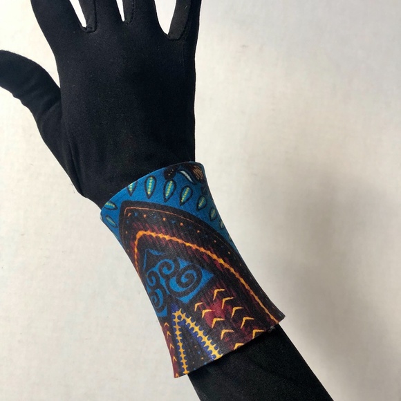 One of a kind cuff bracelet - Picture 1 of 9